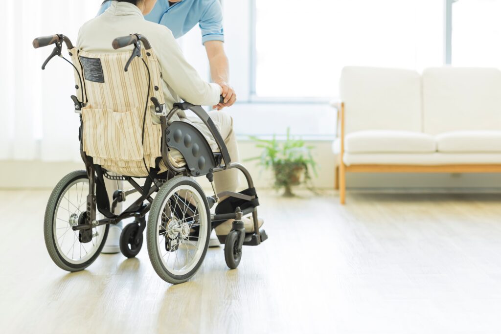 車いすの方の介助
